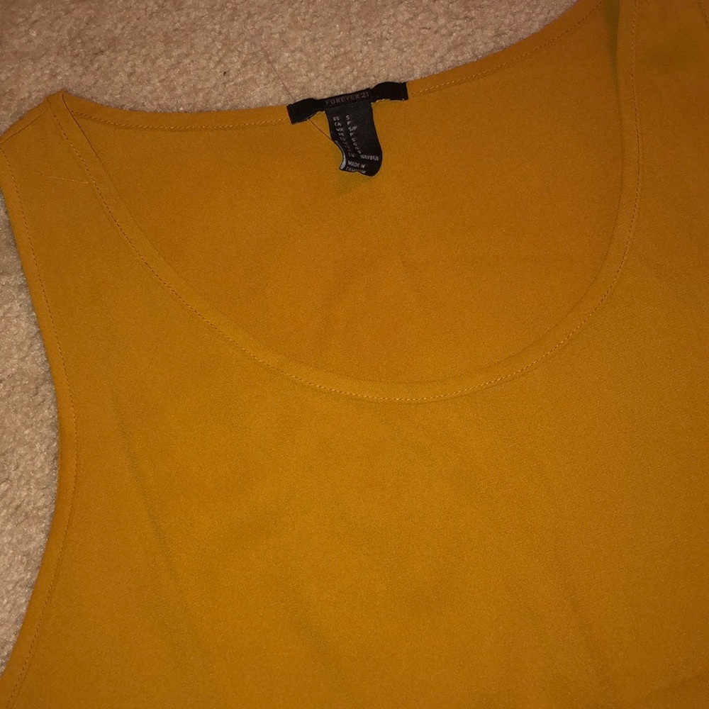 Tank top - Picture 2 of 3